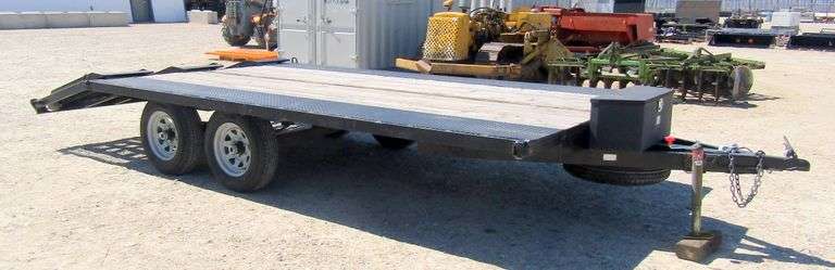 M-1262 2010 SPCN Flatbed Trailer