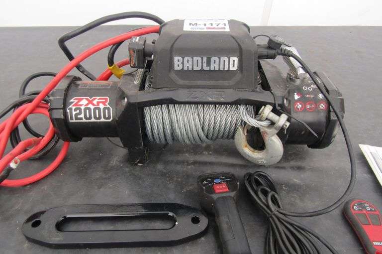 M-1171  Badland ZXR 12,000 lb. Winch