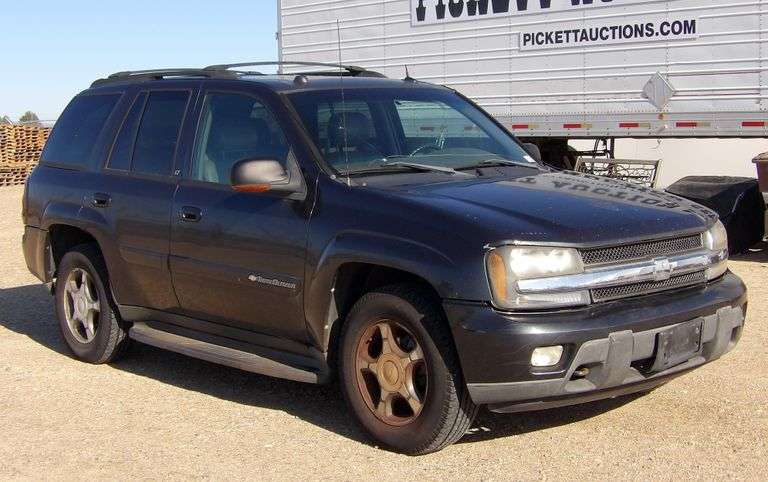 M-920 2004 Chevy Trail Blazer