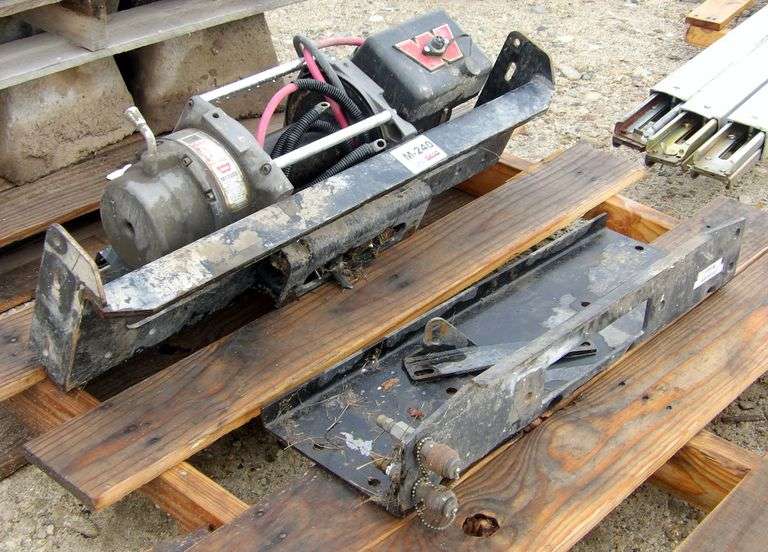 M-240 Warn Winch