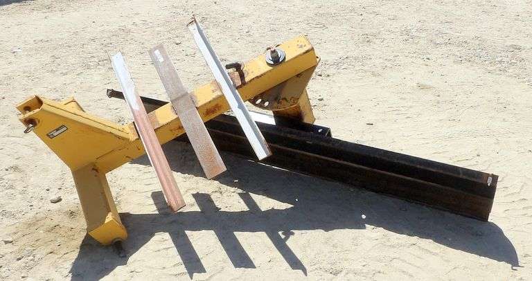 M-1336  3-Point Blade