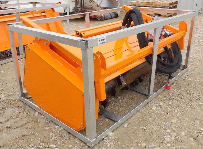 M-1069  Wolverine 60" Drum Mulcher
