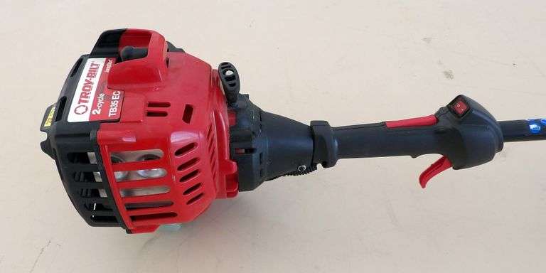 M-534  Troy-Bilt Weed Trimmer