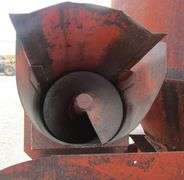 M-909  Farm Hand Grinder Mixer