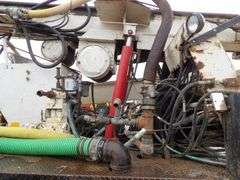 M-700 1998 Ford Louisville Truck W/Simco 7000 Well Drilling Rig