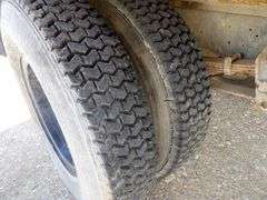 M-910  1977 Ford F600 Dump Truck