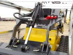 M-1061  ATS Mini Skid Steer Loader