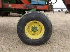 M-688 John Deere 4010 Tractor