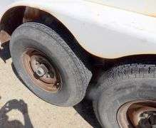 M-564  1983 Blake Stock Trailer