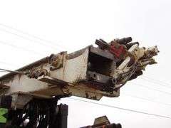 M-700 1998 Ford Louisville Truck W/Simco 7000 Well Drilling Rig