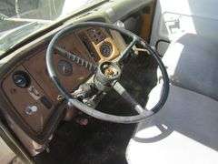 M-982  1974 Ford 9000 Flatbed Truck