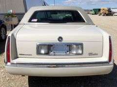 M-925  1996 Cadillac Deville