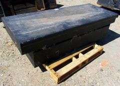 M-483  Crossbody Pickup Toolbox