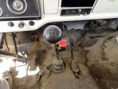 M-910  1977 Ford F600 Dump Truck