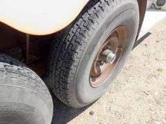 M-564  1983 Blake Stock Trailer