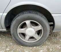 M-1058  2000 Nissan Quest SE Van