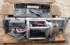 M-240 Warn Winch