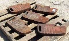 M-1350  Massey Ferguson Suitcase Weights (5)