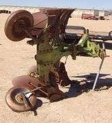 M-430 John Deere Plow