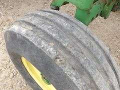 M-688 John Deere 4010 Tractor