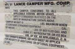 M-105  1990 Lance Pickup Camper