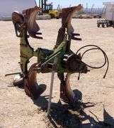 M-430 John Deere Plow