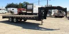 M-1260 2005 Gooseneck Flatbed Trailer