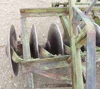 M-1055  9' John Deere 3-Point Offset Disc