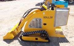 M-1159 SD Lanch SDLL30 Mini Skid Steer