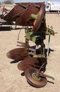 M-430 John Deere Plow