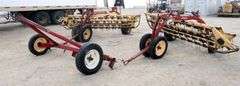 M-1351 New Holland 258 Twin Rakes