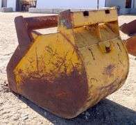 M-381  Backhoe Bucket