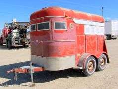 M-780  2 Horse Trailer