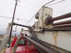 M-700 1998 Ford Louisville Truck W/Simco 7000 Well Drilling Rig