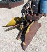 M-1237 3-Point Ditcher