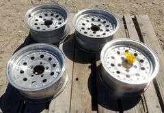 M-401  5 Lug Alloy Wheels (4)