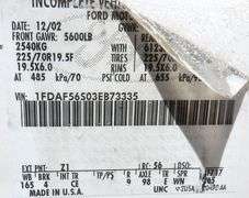 M-1271 2003 Ford F-550 Box Truck