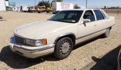 M-925  1996 Cadillac Deville