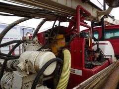 M-700 1998 Ford Louisville Truck W/Simco 7000 Well Drilling Rig