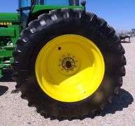 M-1252 John Deere 4955 MFWD Tractor