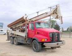 M-700 1998 Ford Louisville Truck W/Simco 7000 Well Drilling Rig