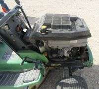 M-977 John Deere LX178 Riding Mower
