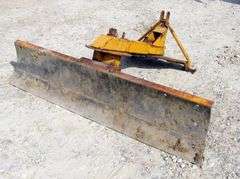 M-1334  3-Point Blade