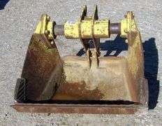 M-382  Backhoe Bucket