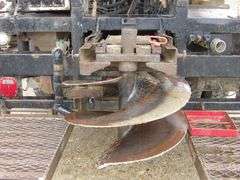 M-700 1998 Ford Louisville Truck W/Simco 7000 Well Drilling Rig