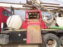 M-700 1998 Ford Louisville Truck W/Simco 7000 Well Drilling Rig