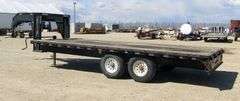 M-1260 2005 Gooseneck Flatbed Trailer