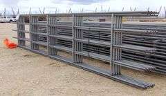 M-366  20' Heavy Duty Continuous Rail Fence (10)