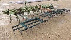 M-811  John Deere 1100 Chisel Plow