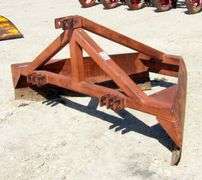 M-1324  3-Point Pivot Track Filler